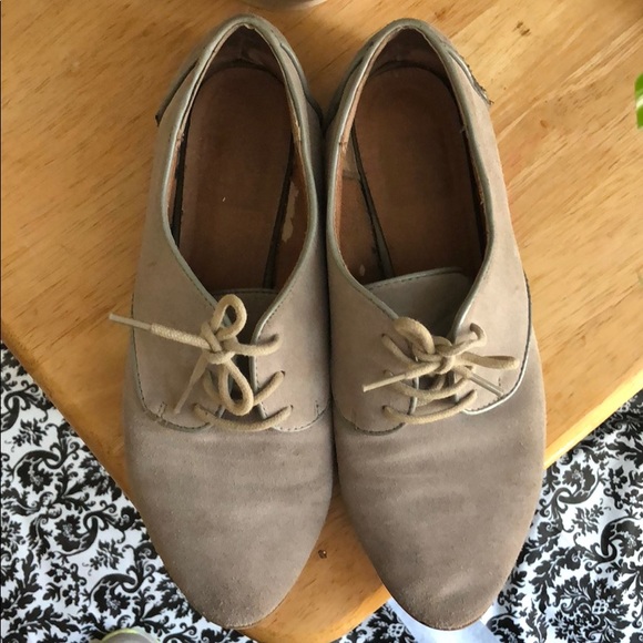DV by Dolce Vita Shoes - 🏖Pre owned used DV Nordstrom nude suede flats